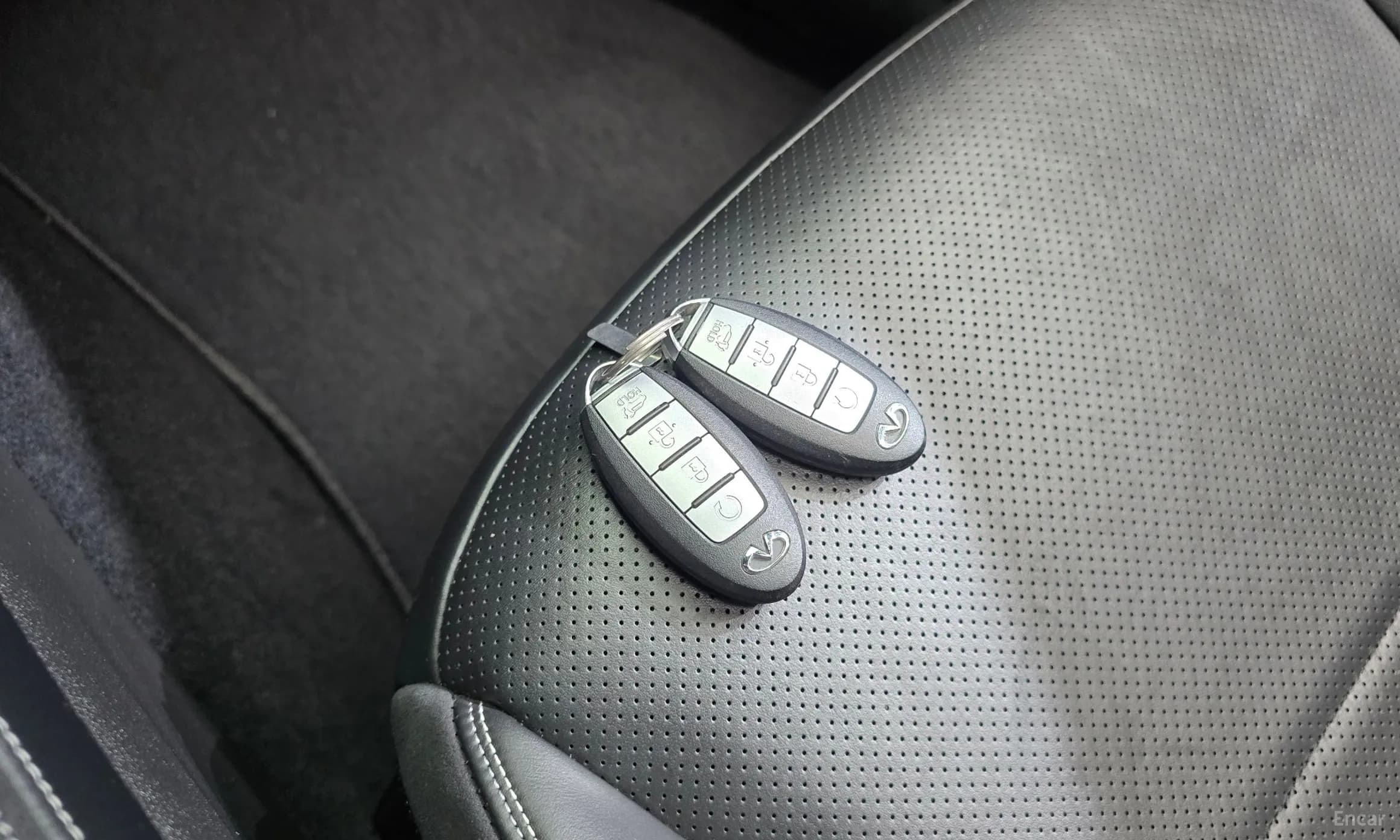 QX50 (P71A)
