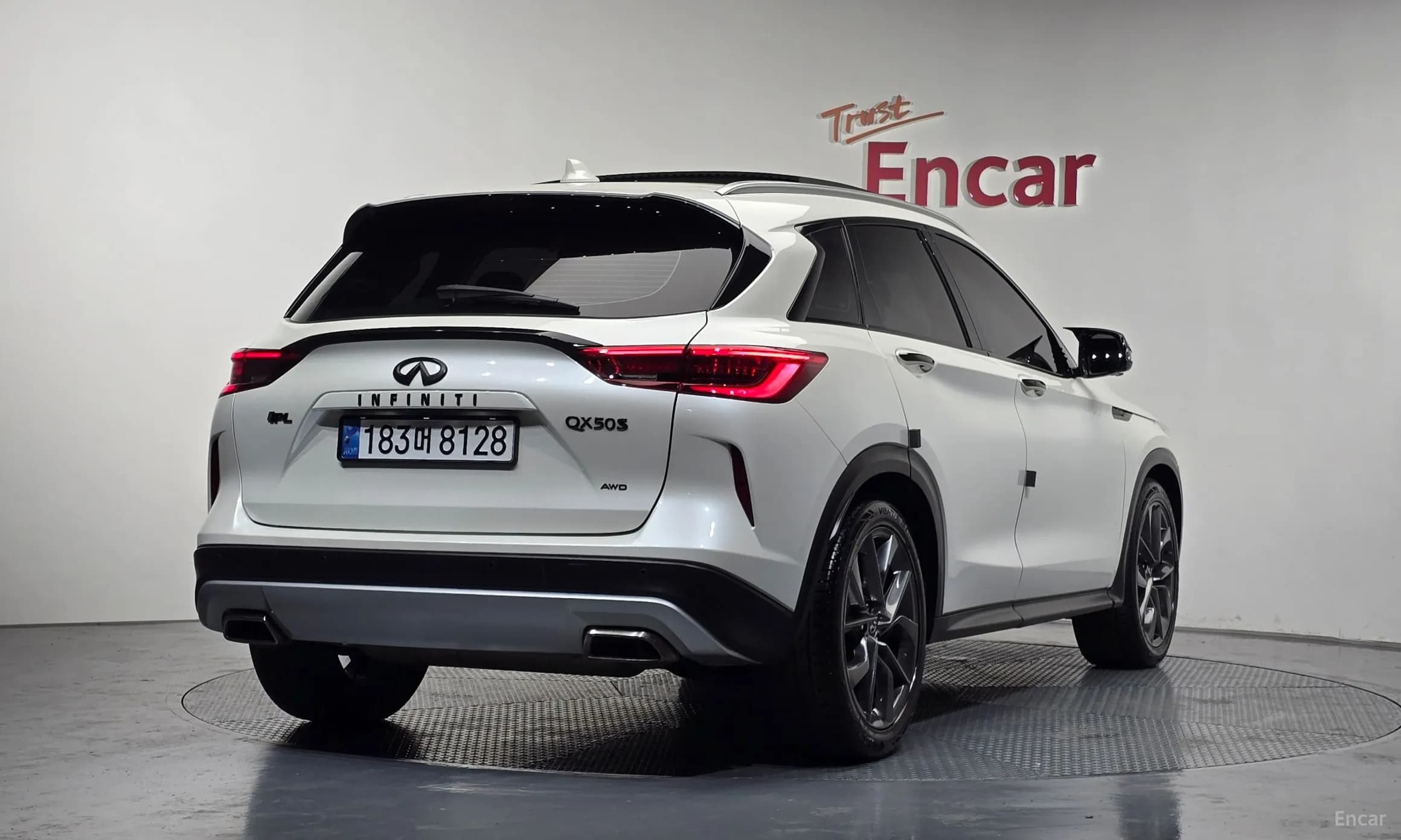 QX50 (P71A)