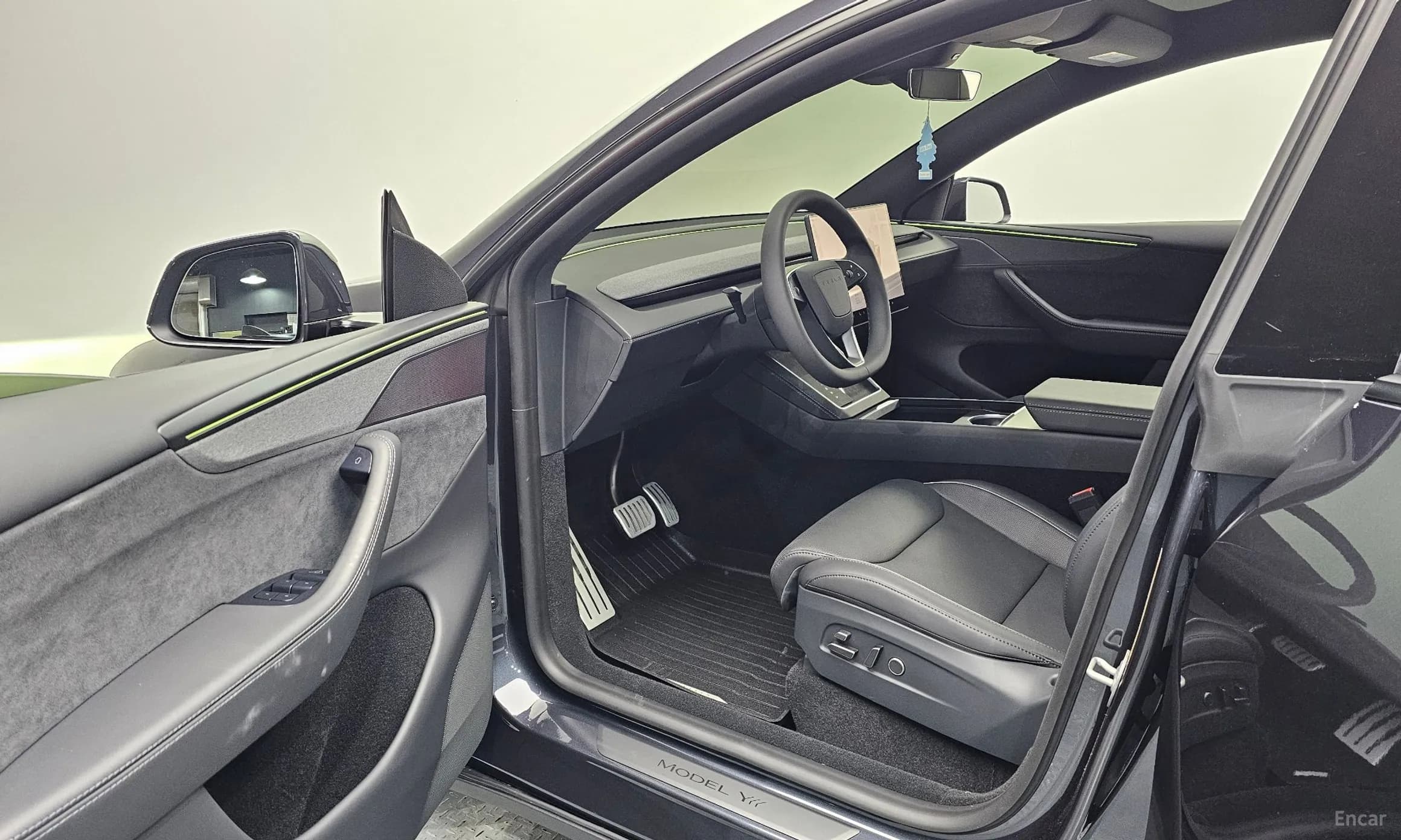 Model Y