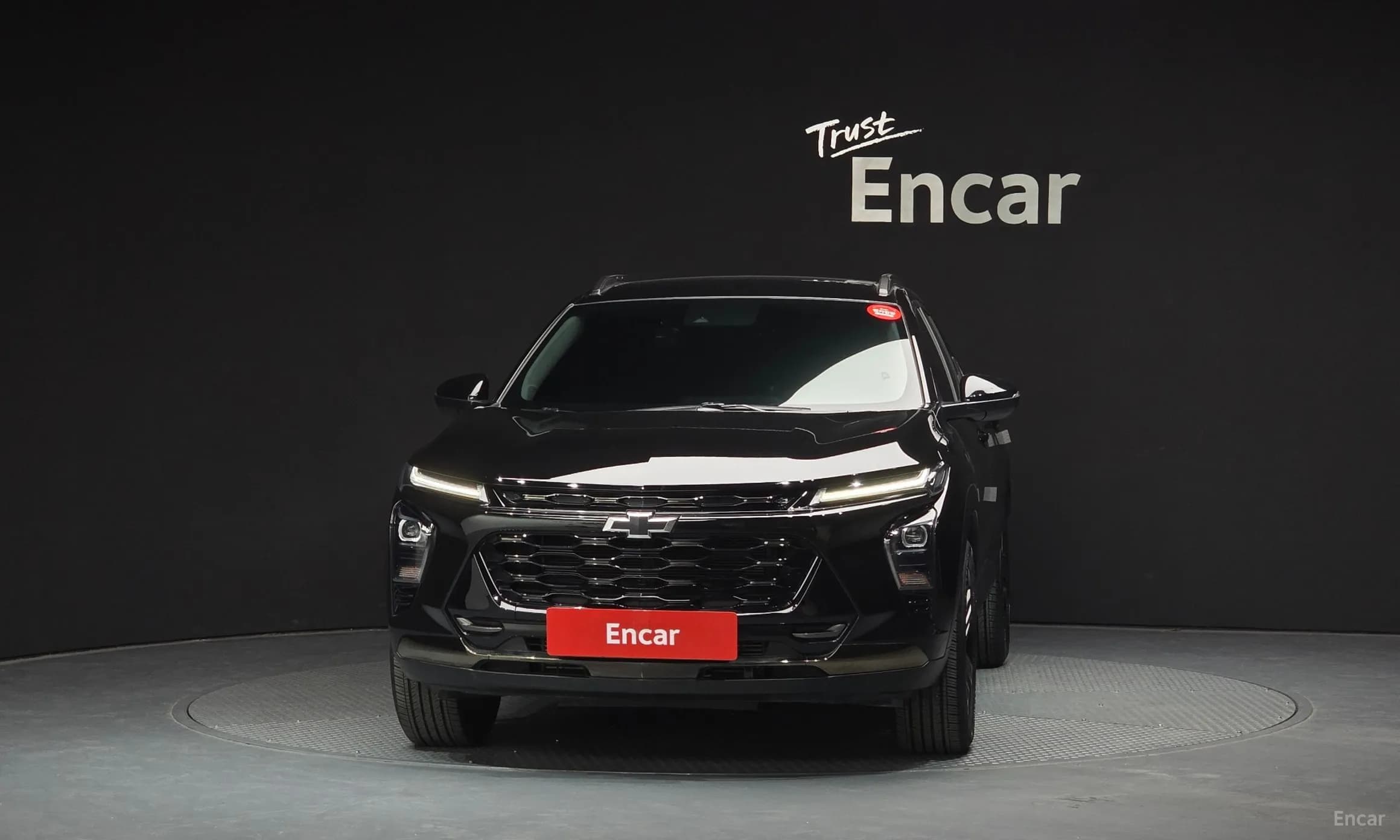 Trax Crossover