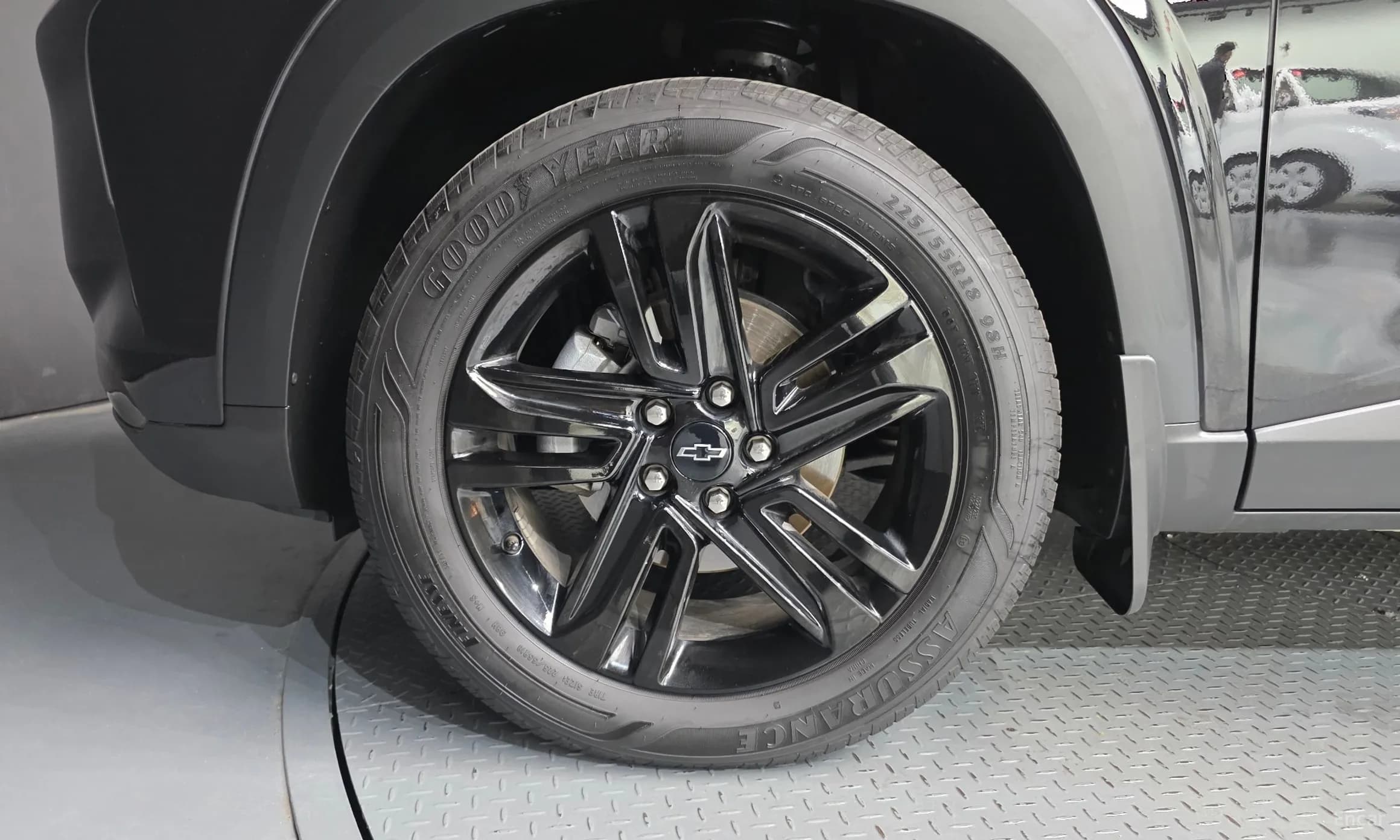 Trax Crossover