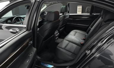 7 Series (F01)