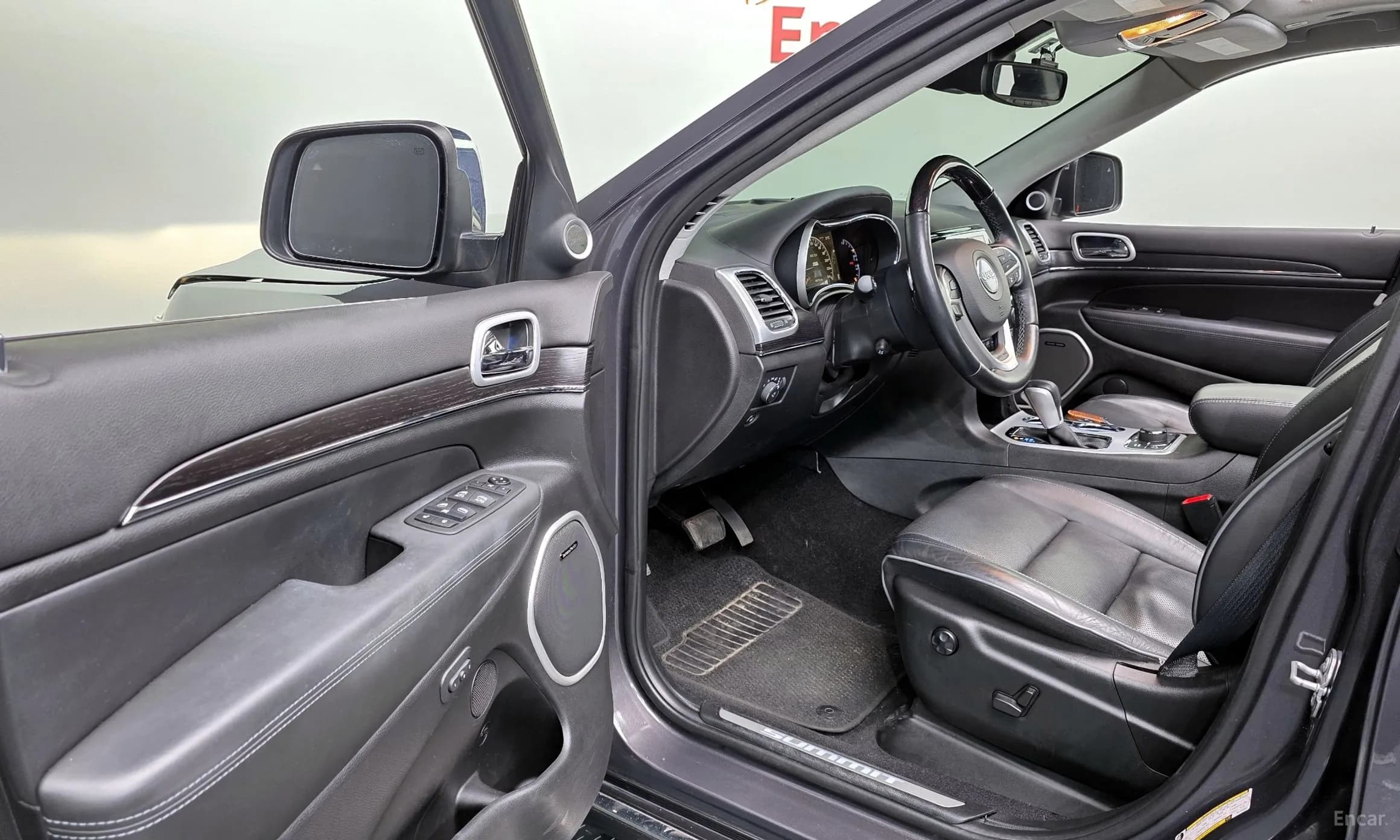 Grand Cherokee