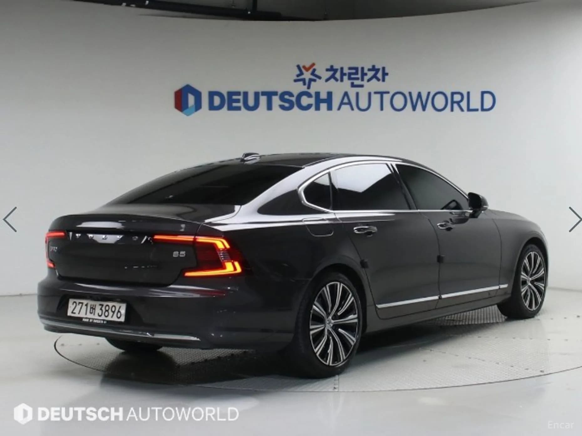 S90