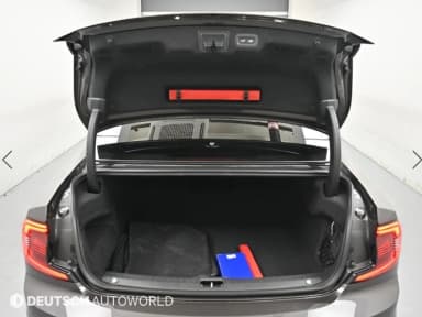 S90