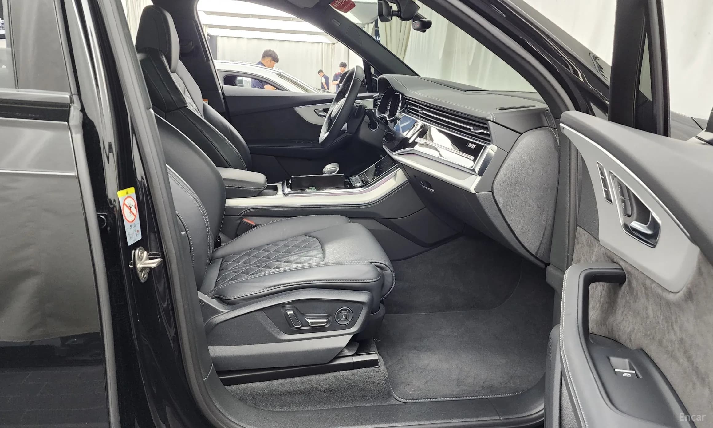 Q7 (4M)