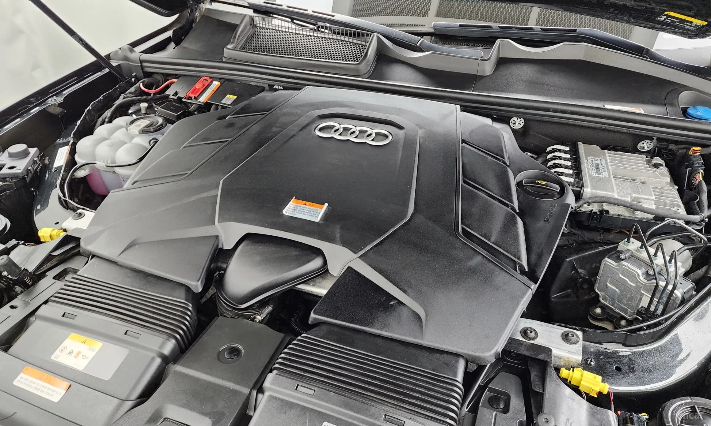 Q7 (4M)