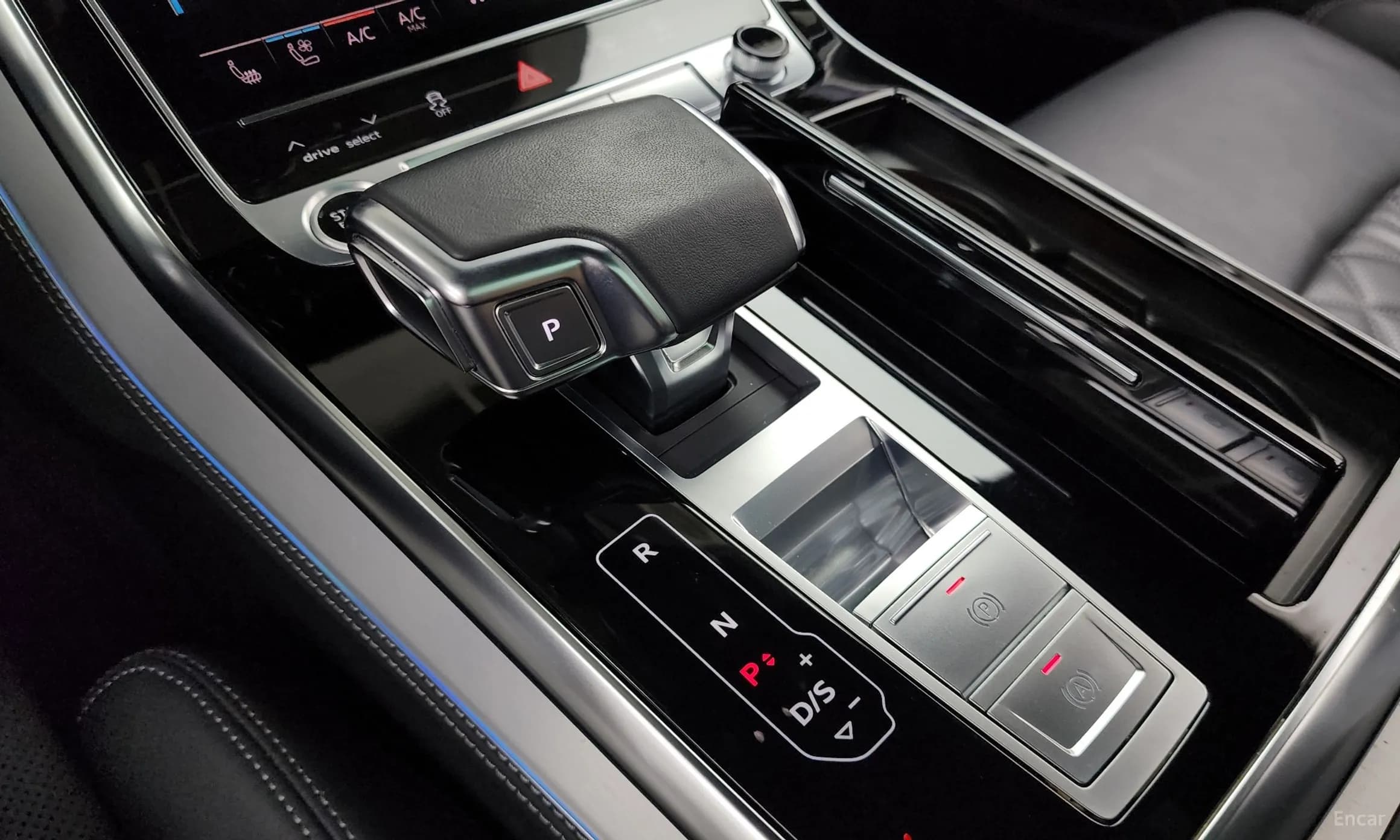Q7 (4M)