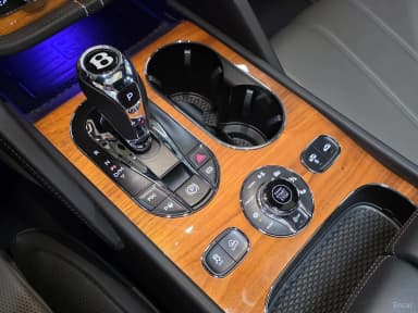 Bentayga