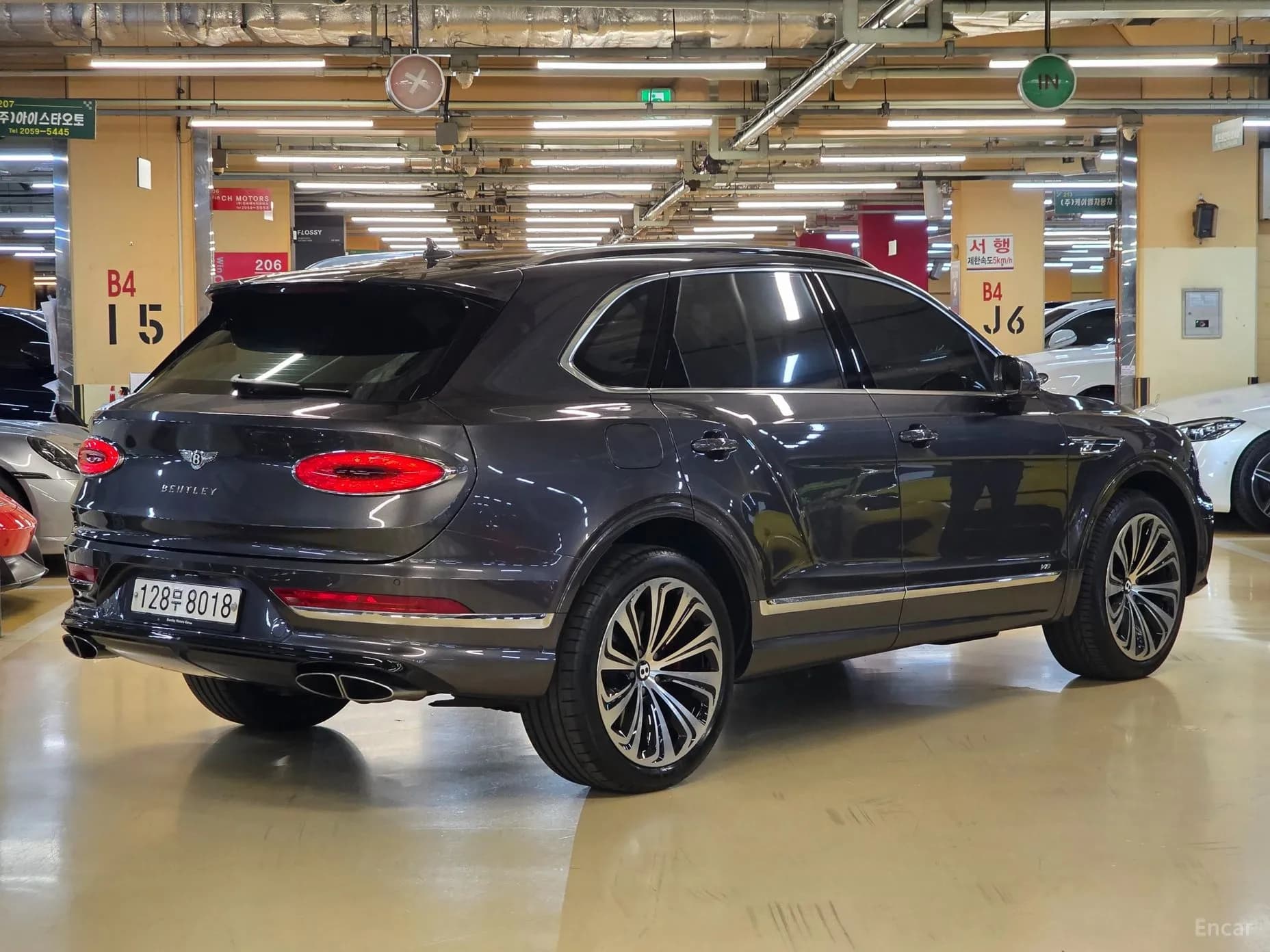 Bentayga
