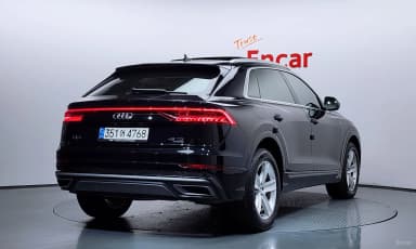 Q8 (4M)