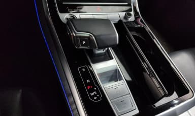 Q8 (4M)