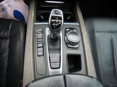 X5 (F15)