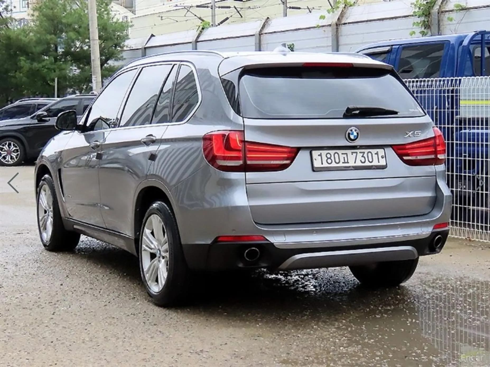 X5 (F15)