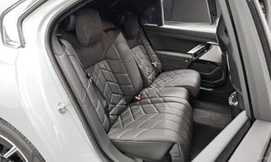 7 Series (G70)