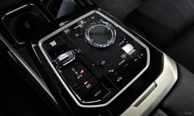 7 Series (G70)