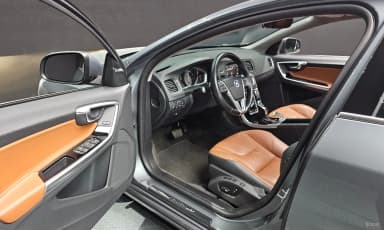 S60