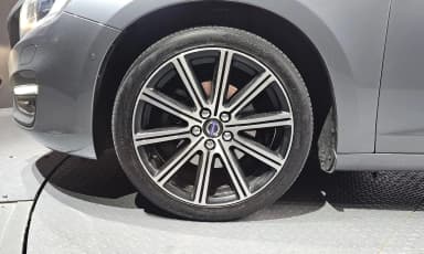 S60