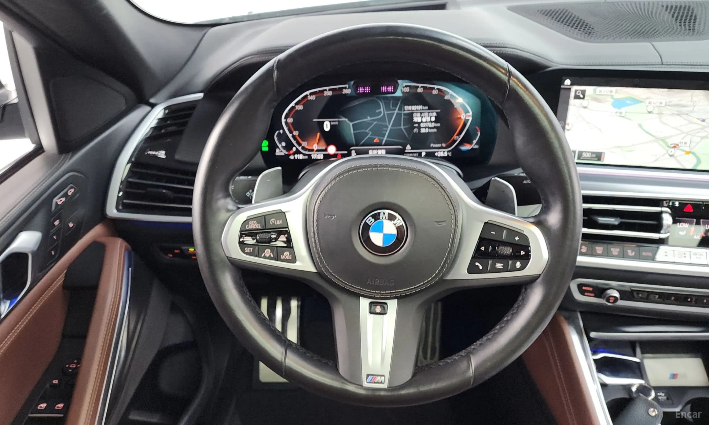 X6 (G06)