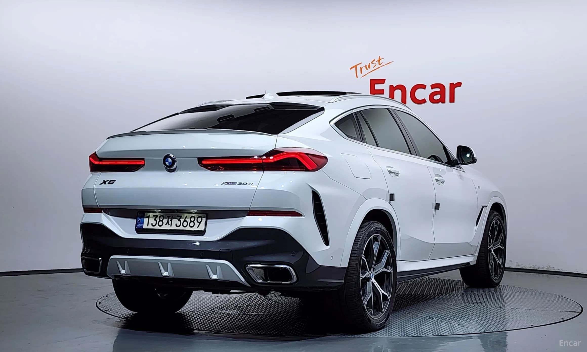 X6 (G06)
