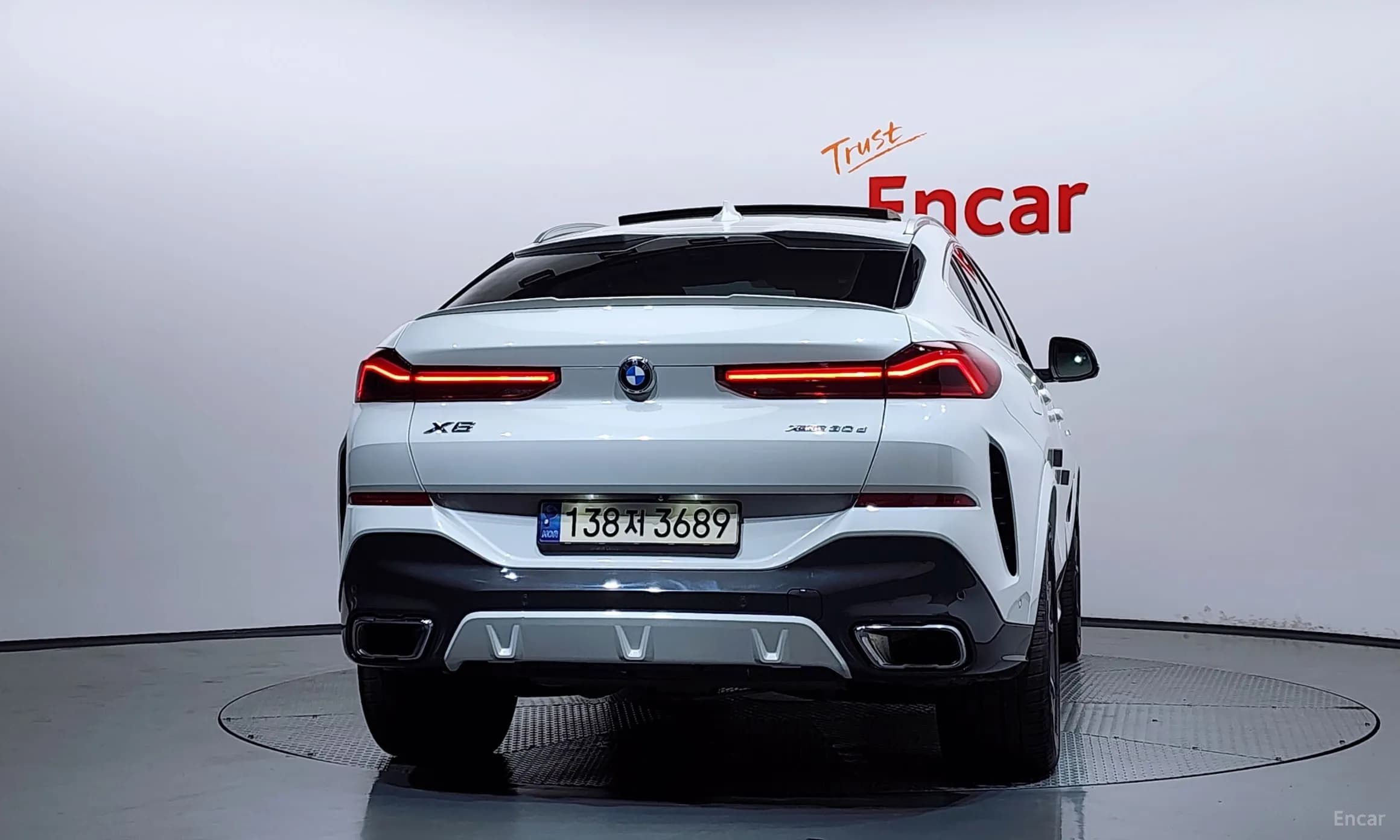 X6 (G06)