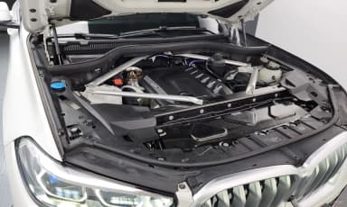 X6 (G06)