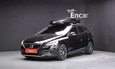 V40 Cross Country