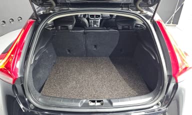 V40 Cross Country