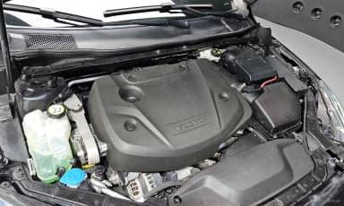 V40 Cross Country