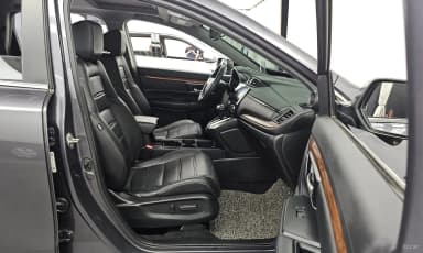 CR-V 5th generation