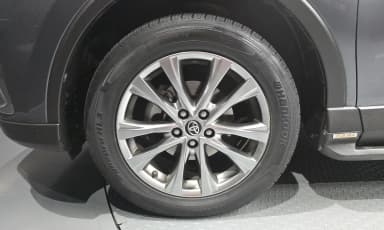 RAV4