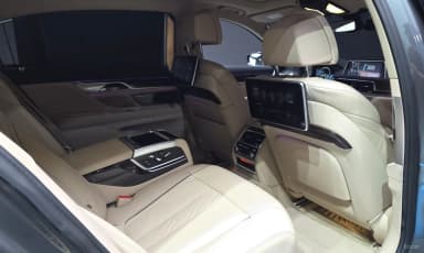 7 Series (G11)