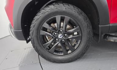 Rexton Sports Khan