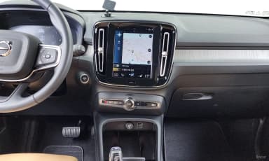 XC40