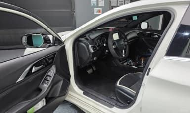 Q30