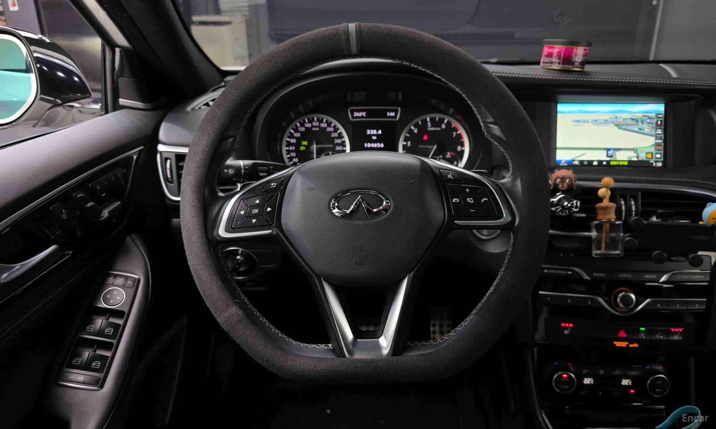 Q30