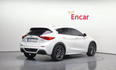 Q30