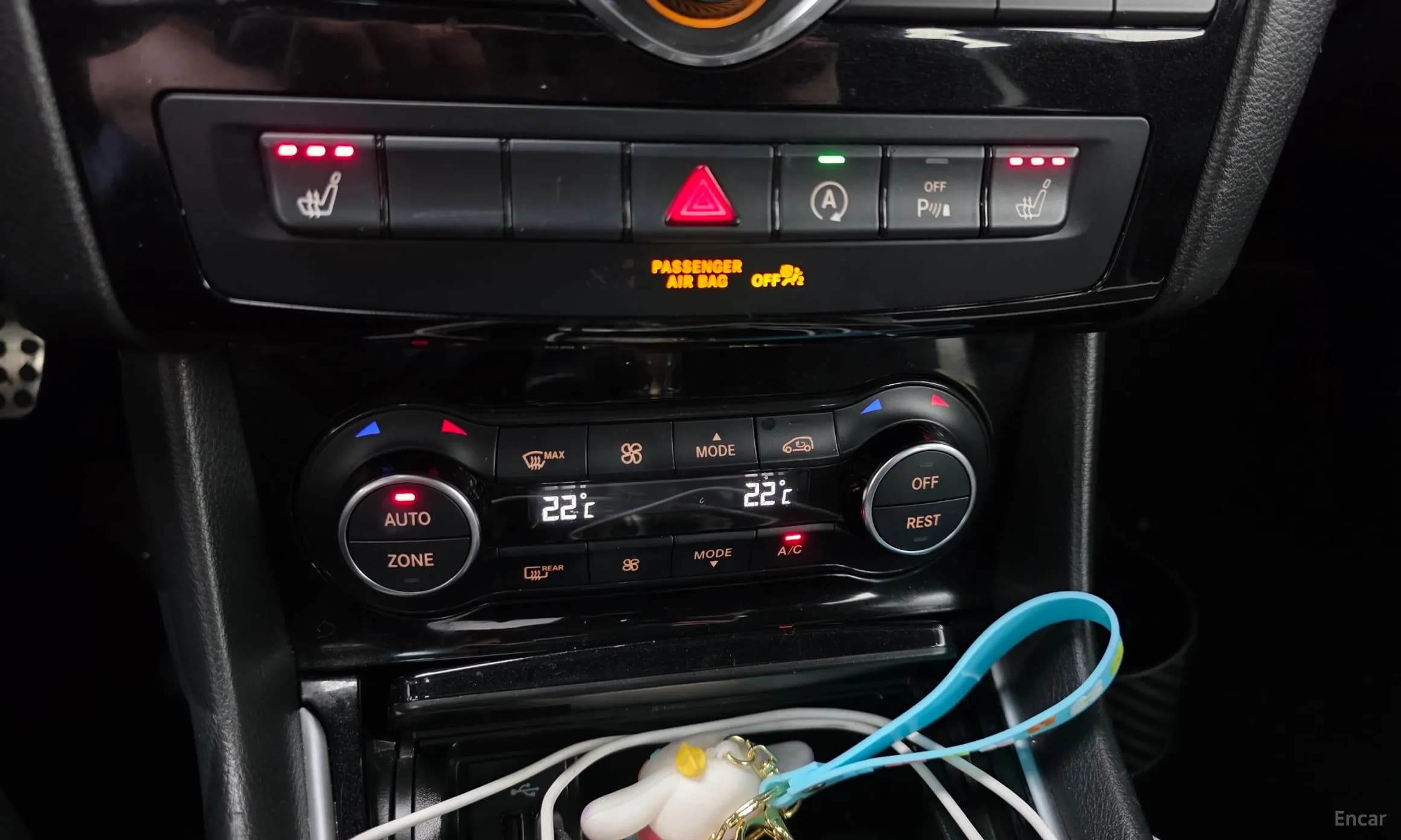 Q30