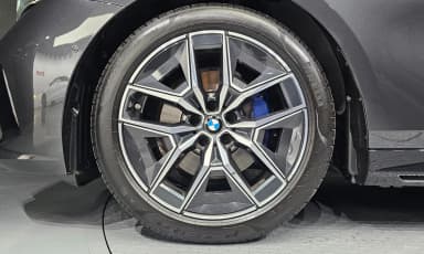 5 Series (G60)