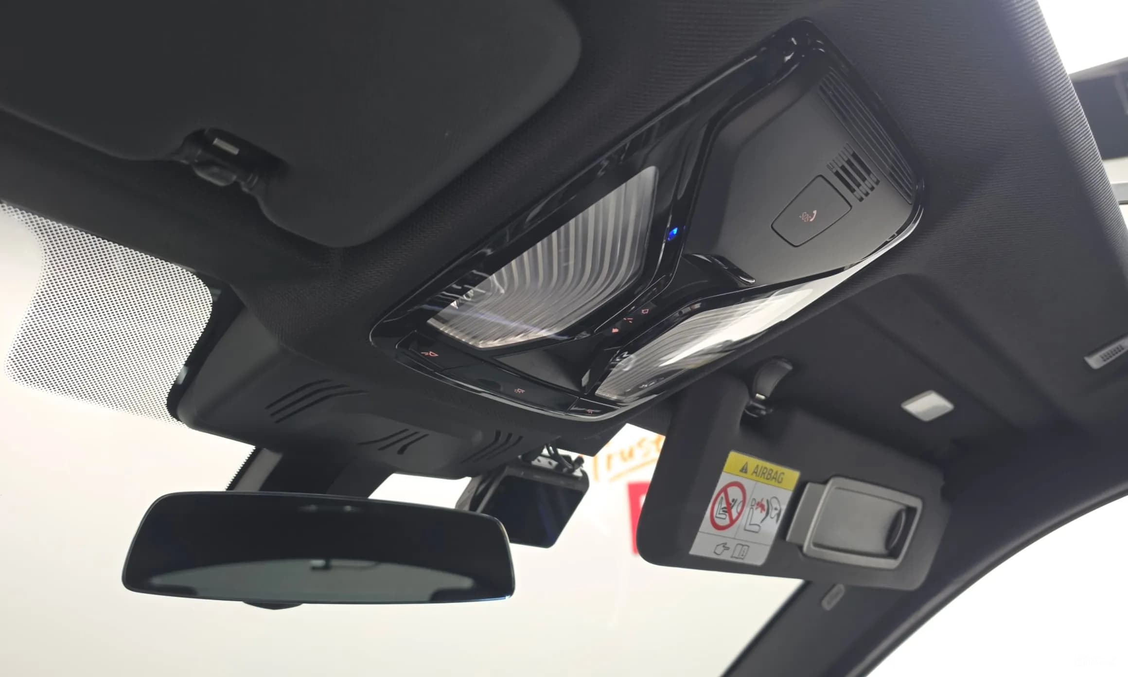 X6 (G06)