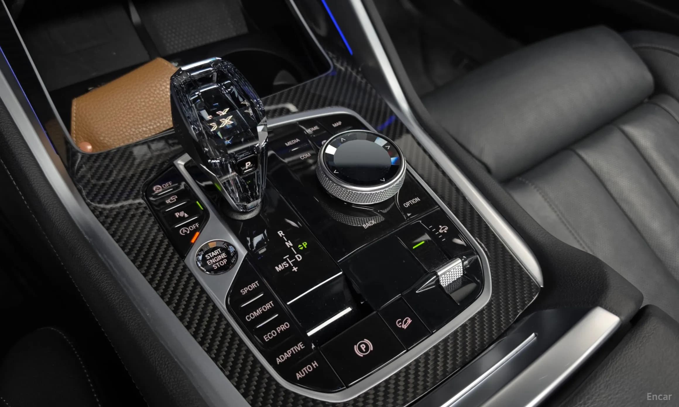 X6 (G06)