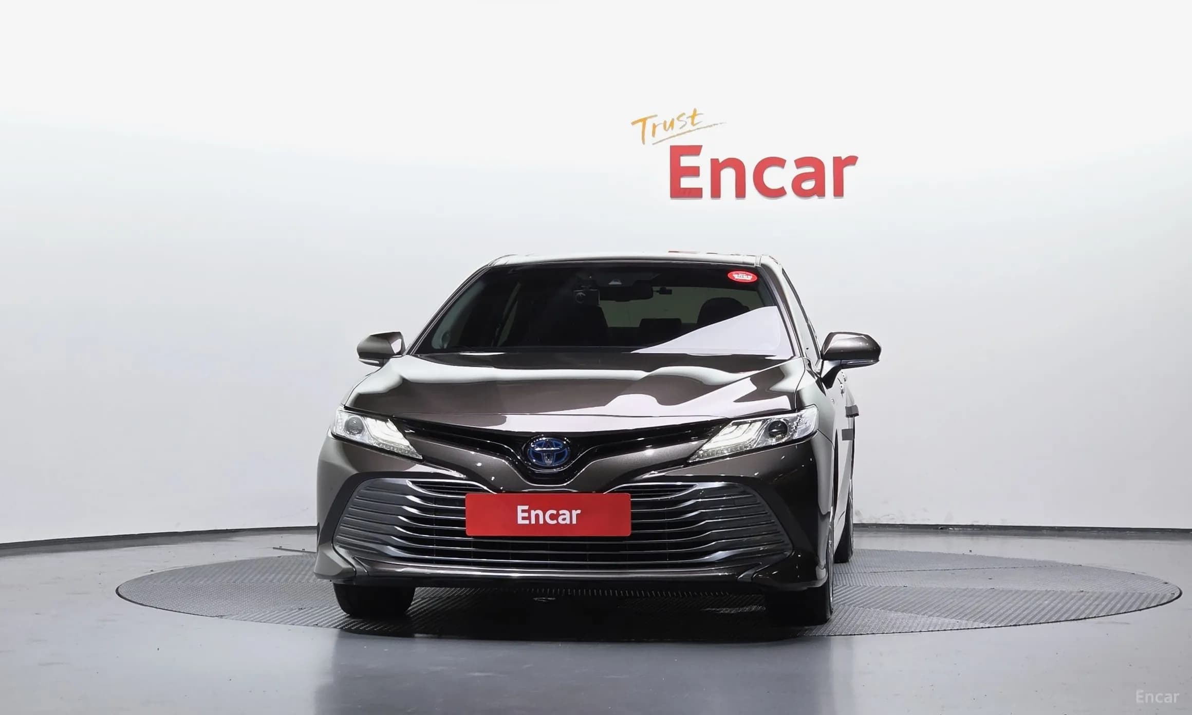 Camry (XV70)