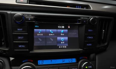 RAV4