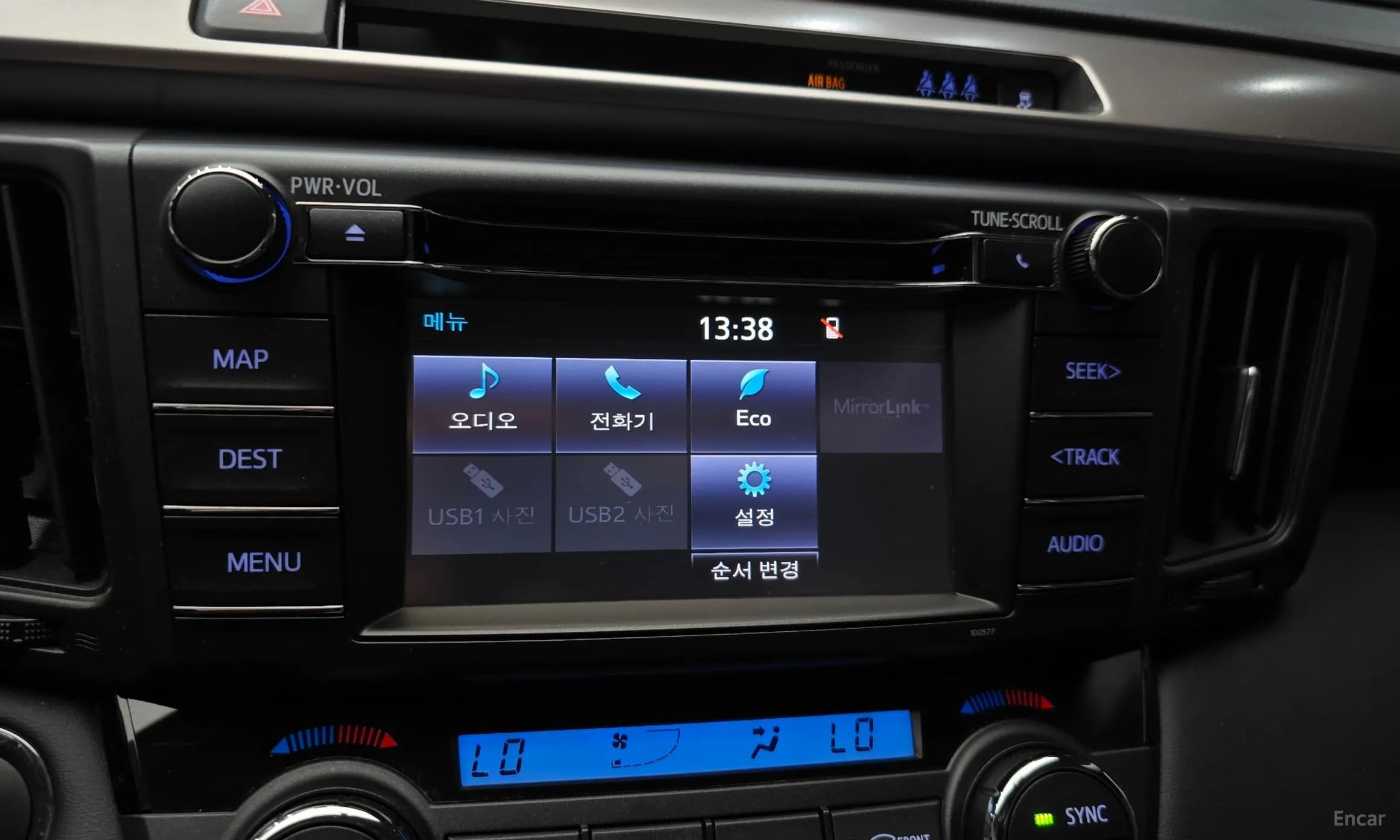 RAV4