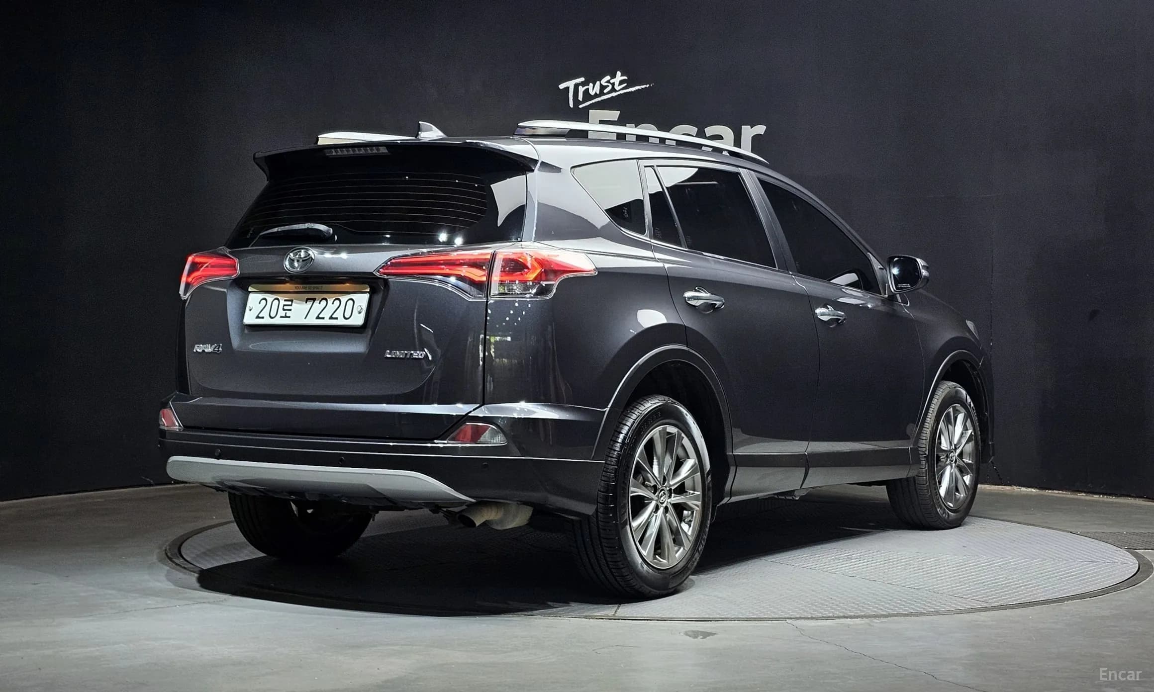 RAV4