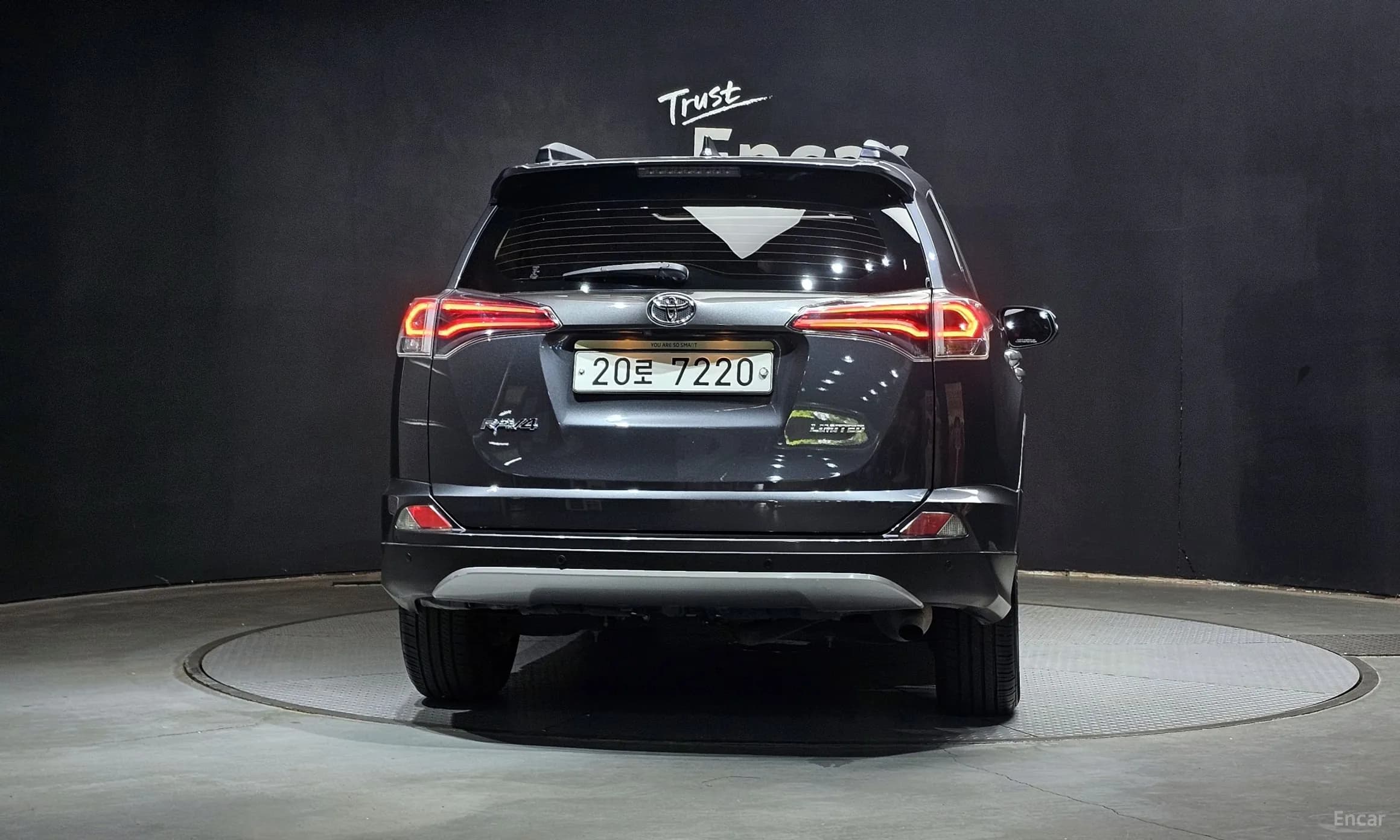 RAV4