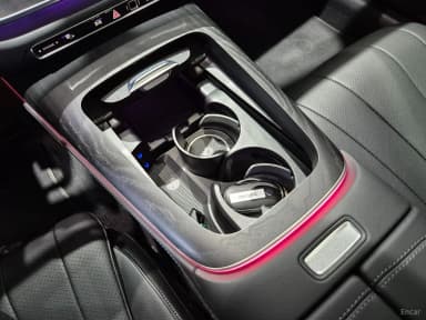 E-Class W214