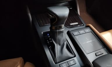 ES300h 7th Generation