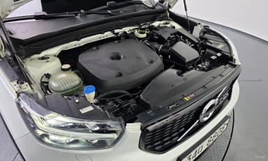 XC40