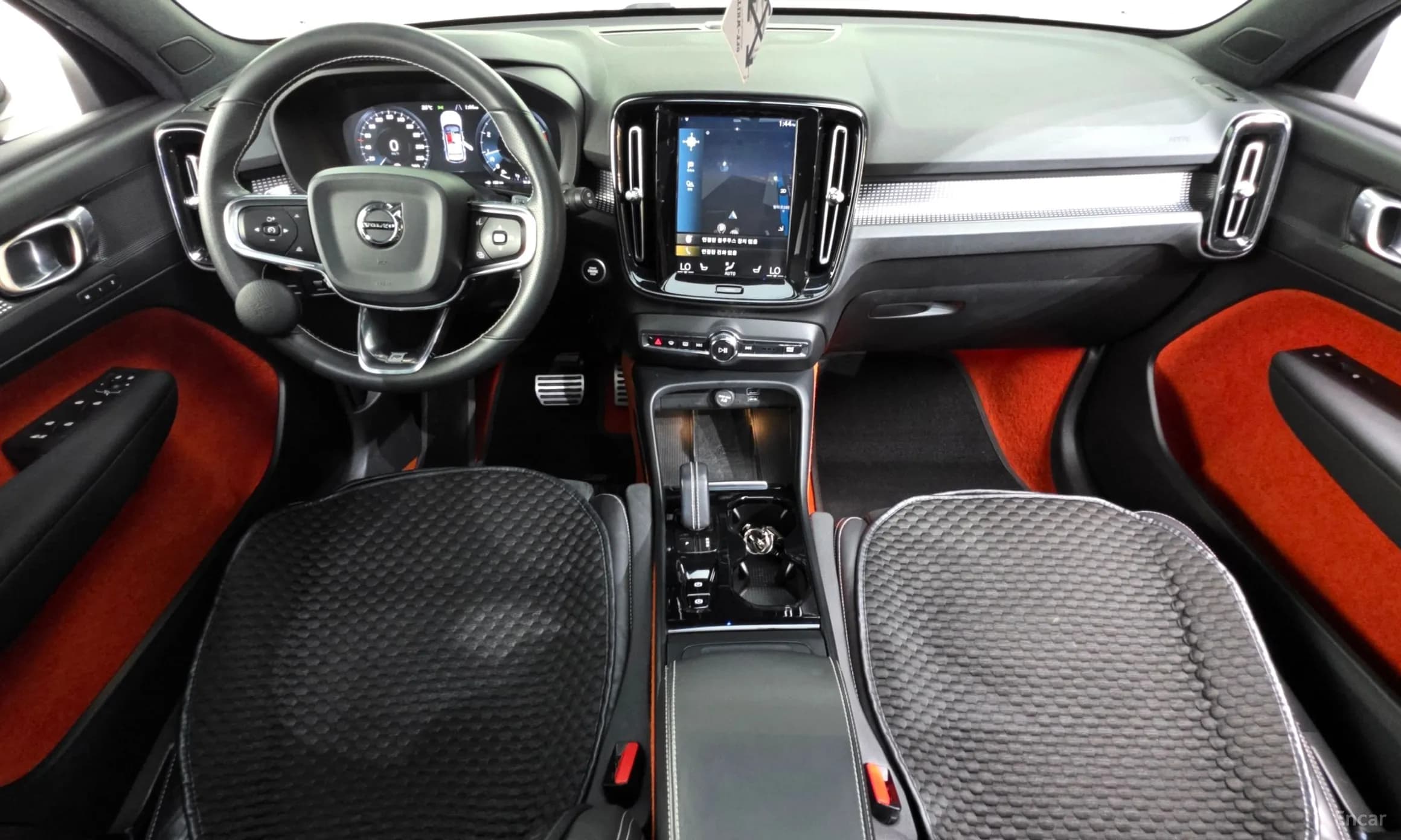 XC40